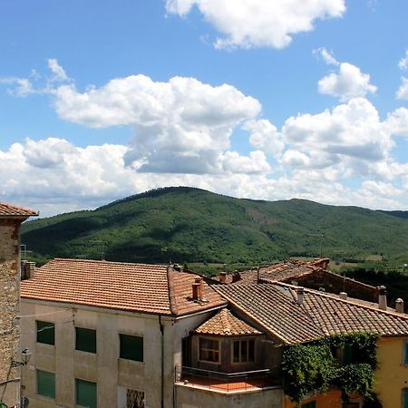 Casa Nina Hotel Chiusdino Buitenkant foto